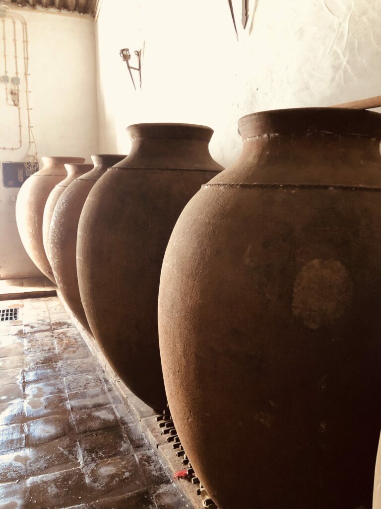 Natural amphora wines made in portugal. Amphora Winery of Talha Mafia Wines